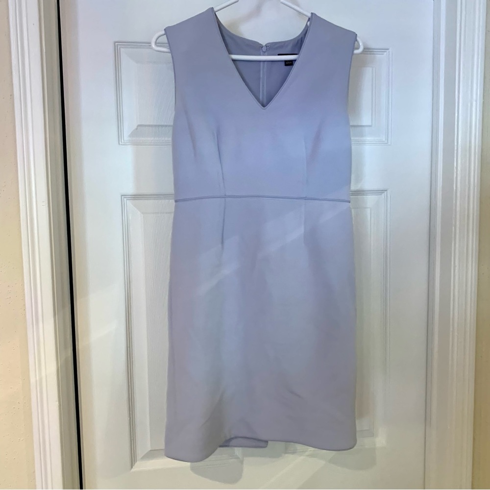 Ann Taylor • Light Blue V-Neck Sheath Dress 4P